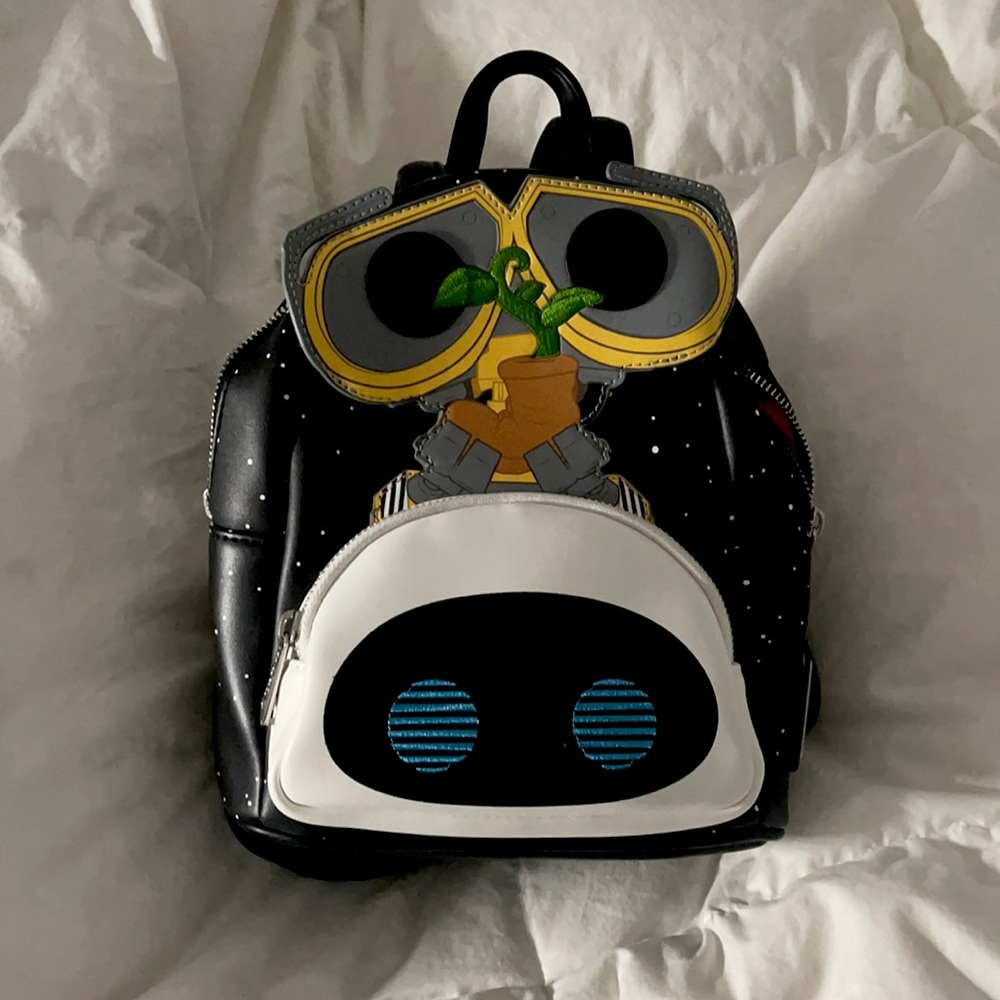 Wall-e backpack